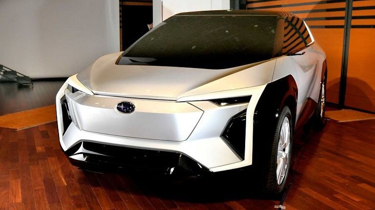  سجل حضورك بصورة سيارة على ذوقك - صفحة 25 143-125659-subaru-electric-crossover-concept-reveal-2