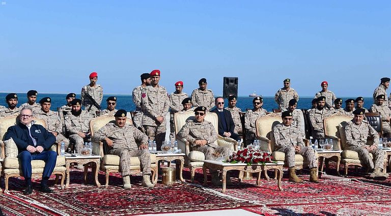 أحد الزوارق الاعتراضية الفرنسية