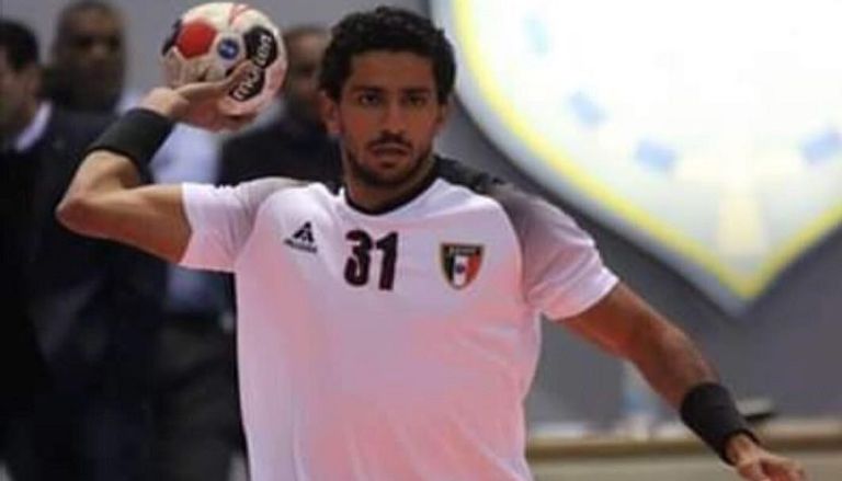 لاعب منتخب مصر لكرة اليد عمر الوكيل لاعب اليد