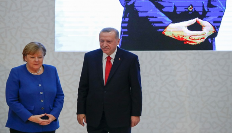  المستشارة الألمانية والرئيس التركي في إسطنبول