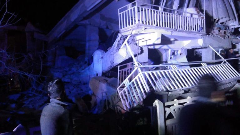 خريطة تبين مركز الزلزال الذي ضرب تركيا