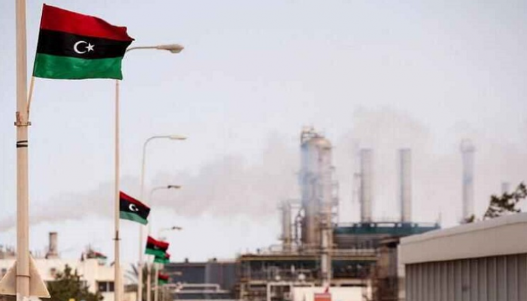 القبائل قررت إيقاف إنتاج النفط الليبي