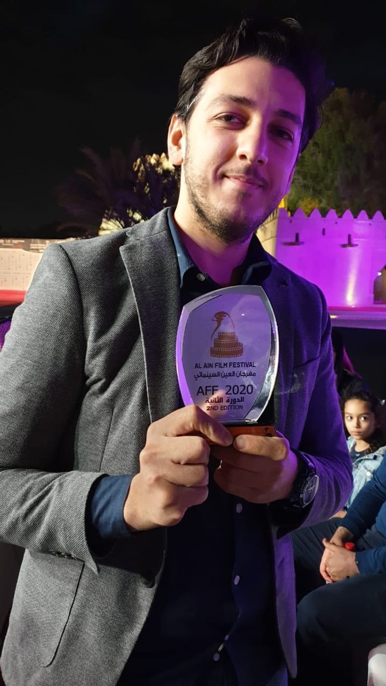 صورة جماعية للفائزين في مهرجان العين السينمائي