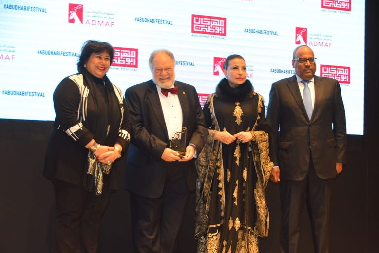 يحيى الفخراني أثناء حفل تكريمه