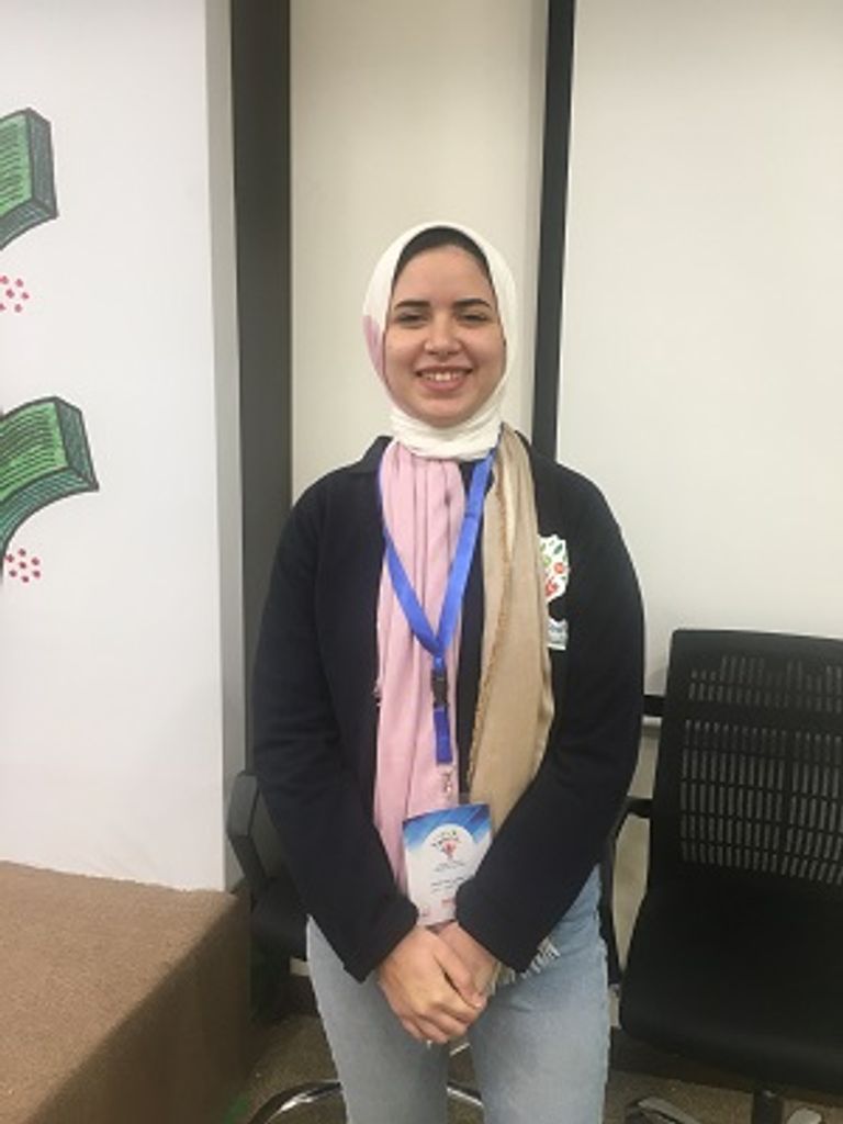مترجمو لغة الإشارة في معرض القاهرة للكتاب