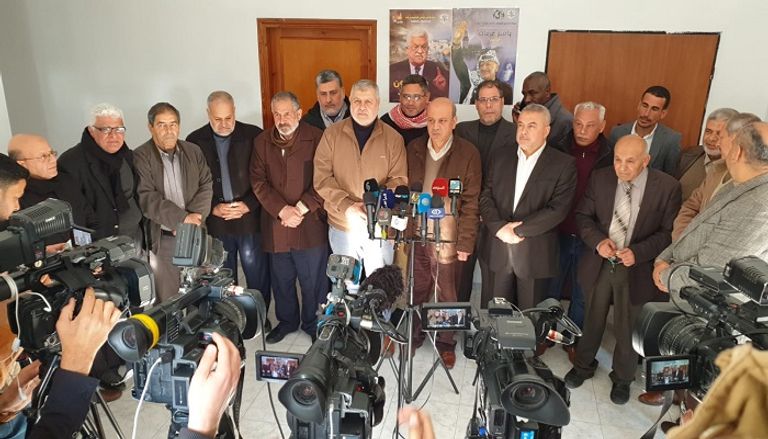 الفلسطينيون يصرون على إفشال الخطة الأمريكية 