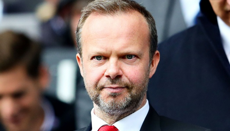 إد ودوارد نائب الرئيس التنفيذي لمانشستر يونايتد جماهير مانشستر يونايتد