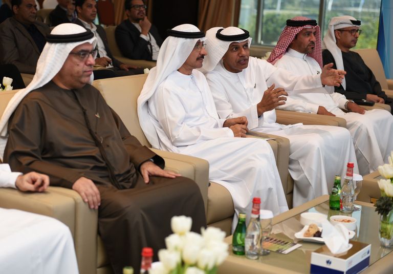 جمارك دبي تدشن منصة التجارة الإلكترونية