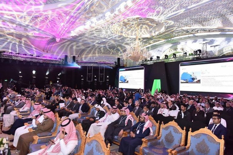 إحدى جلسات منتدى الخطوط الحديدية 2020 بالرياض