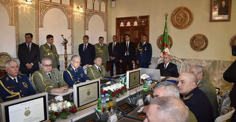 اجتماع الرئيس الجزائري مع القادة العسكريين بمقر وزارة الدفاع مهازل زيارة أردوغان وإجراءات أمنية استثنائية على الحدود أبرز أحداث أسبوع الجزائر