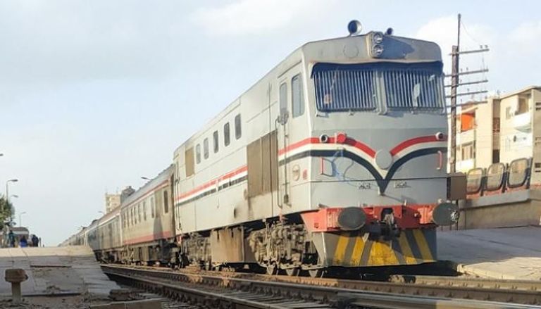 مصر  ترفع أسعار تذاكر القطارات المكيفة