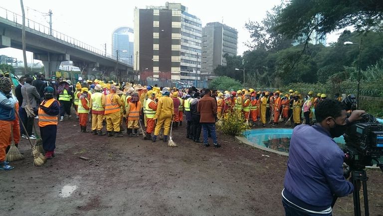 جانب من استعدادات أديس أبابا للاحتفال بعيد الشكر 