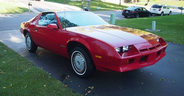 طراز Camaro Iron Duke طراز شيفروليه SSR