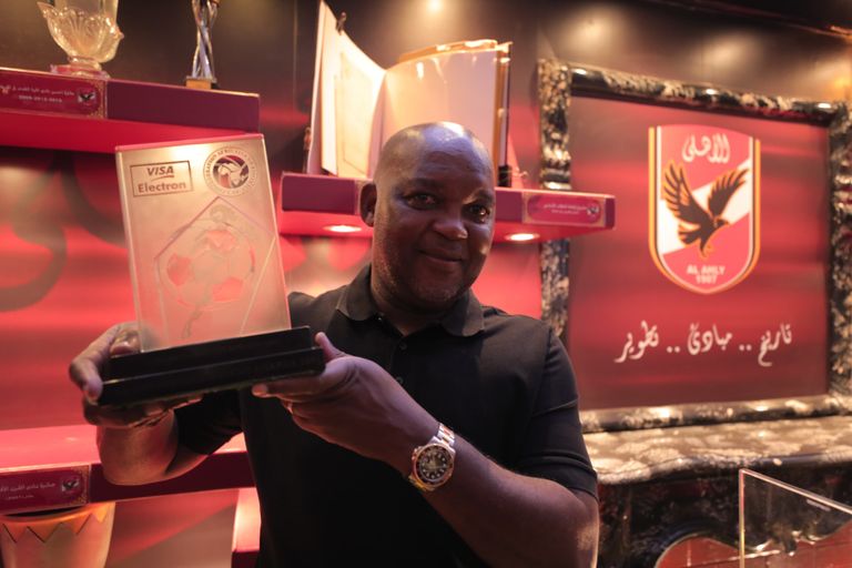 بيتسو موسيماني مدرب الأهلي المصري