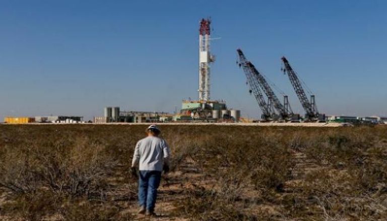 منصة حفر نفطية بمقاطعة لوفينج في تكساس - رويترز 