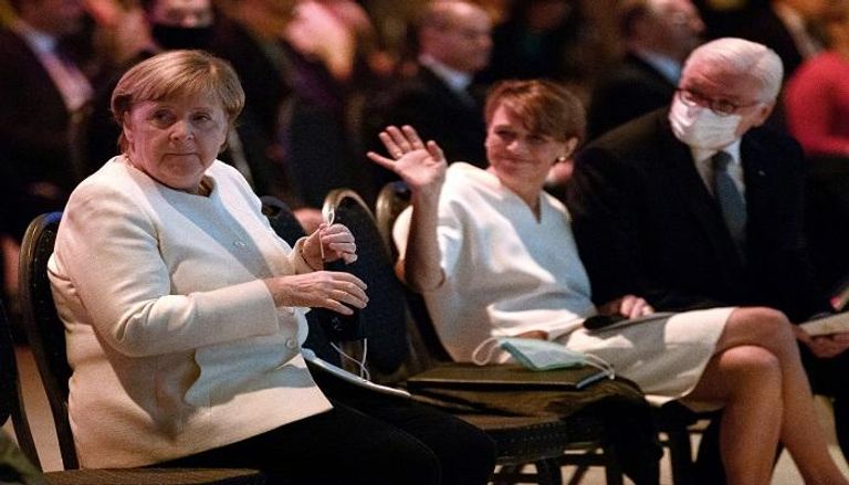 أنجيلا ميركل خلال الاحتفال بمناسبة الذكرى 30 لإعادة توحيد ألمانيا