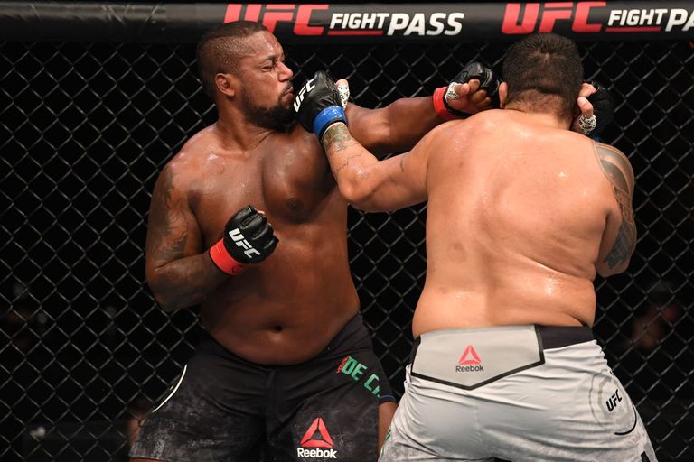 كارلوس فيليبي ودي كاسترو دوسكو تودوروفيتش يسقط ديكوين تاونسيند