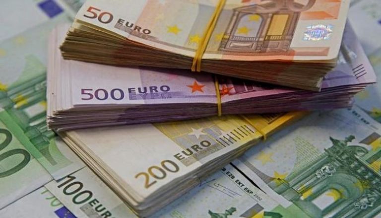 سعر اليورو في مصر اليوم الإثنين 5 أكتوبر 2020 - رويترز