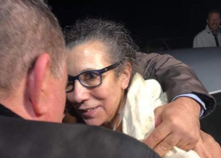 لويزة حنون لحظة خروجها من السجن لويزة حنون رئيسة حزب العمال بالجزائر - أرشيفية