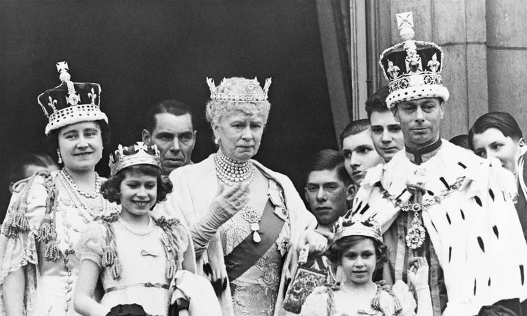 الملكة إليزابيث الثانية وهي طفلة الملكة إليزابيث الثانية ملكة إنجلترا في شبابها