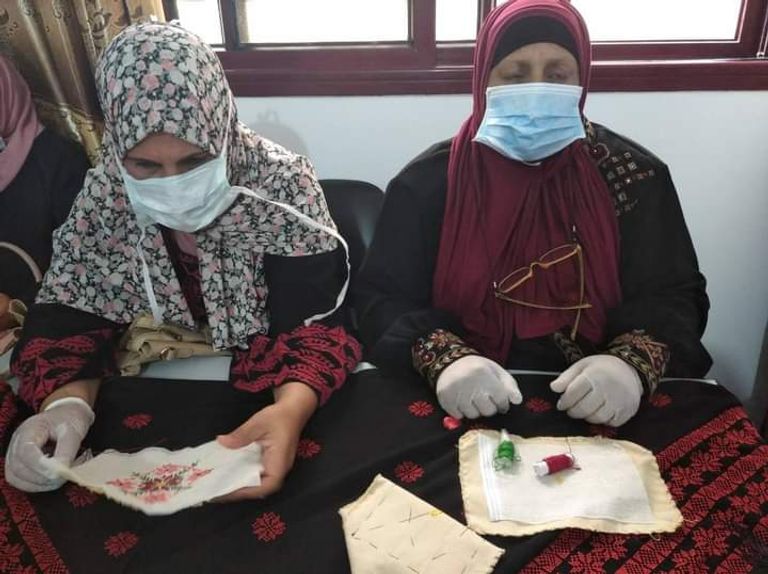 فلسطينيات ينتصرن على السرطان