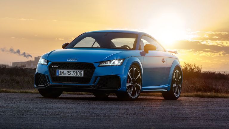 أودي TT-RS أودي TT-RS