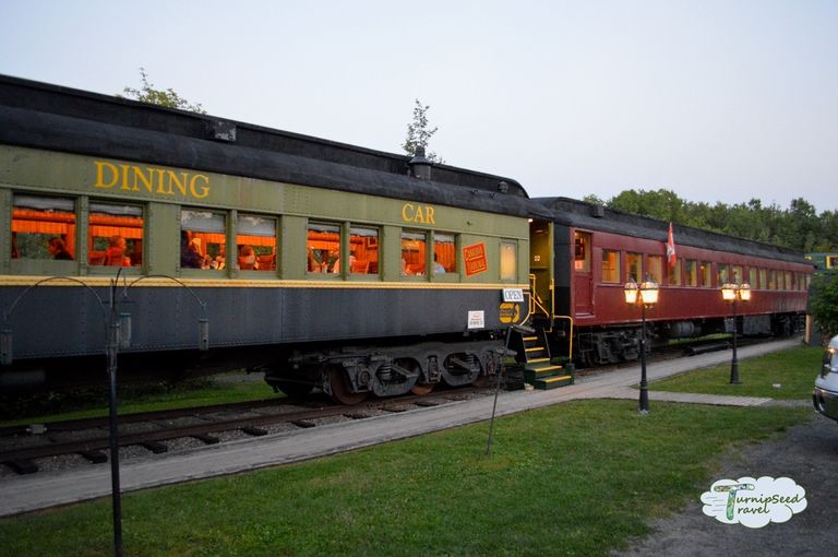 147 183709 vintage railroad hotels train cars canada 7