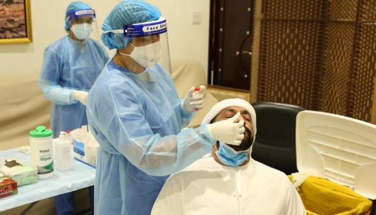 فحص كورونا في الإمارات