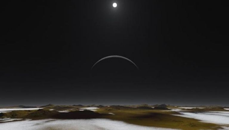  الشمس على بلوتو تبدو أكثر خفوتاً من الأرض