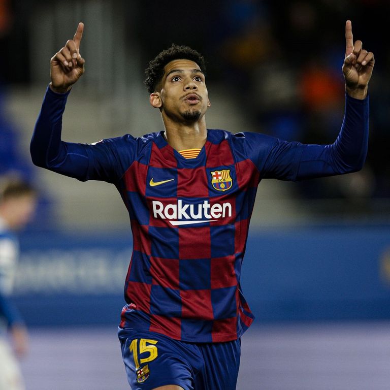 الأوروجواياني رونالد آراخو مدافع برشلونة الأوروجواياني رونالد آراخو مدافع برشلونة