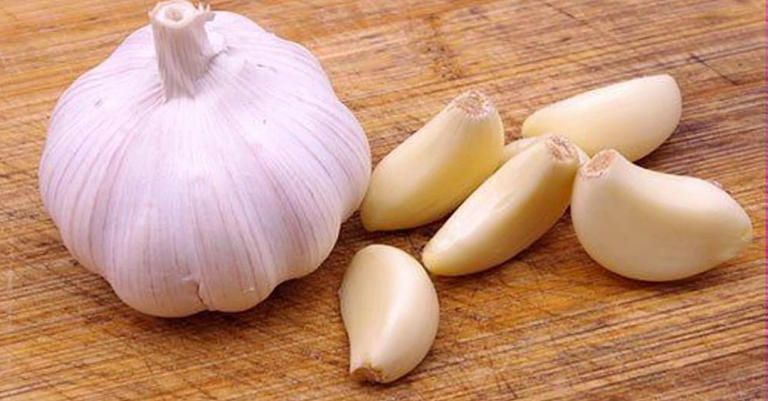 فوائد الثوم للسرطان - تعبيرية أطعمة ومشروبات تقي من الإصابة بالسرطان