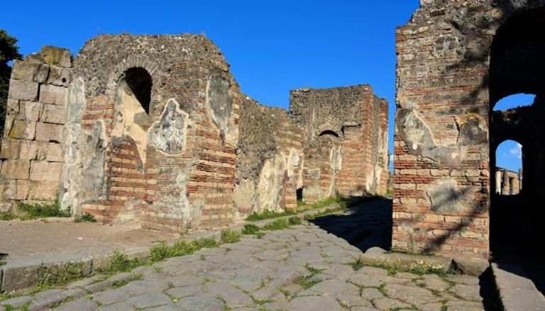 مدينة بومبي القديمة جنوب إيطاليا