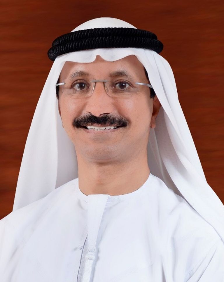 سلطان أحمد بن سليم رئيس مجلس الإدارة الرئيس التنفيذي لمجموعة موانئ دبي العالمية رئيس مؤسسة الموانئ والجمارك والمنطقة الحرة التجارة الخارجية استفادت من تطبيق حزم التحفيز الاقتصادي وتطوير الخدمات الجمركية