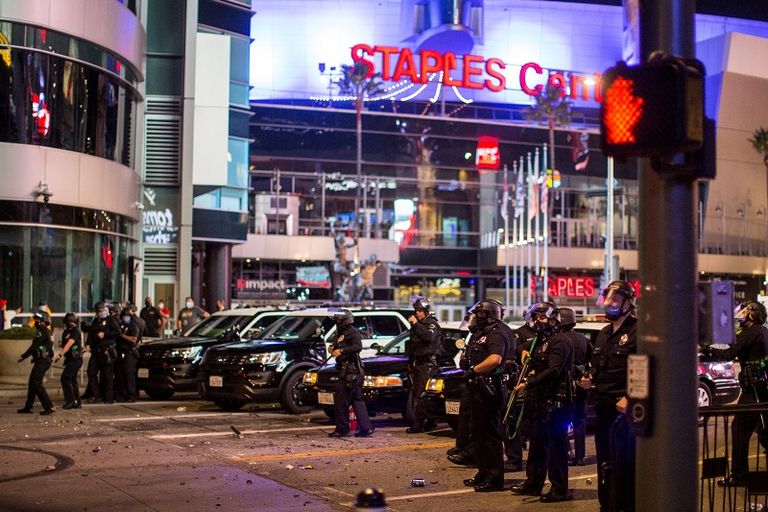 لوس أنجلوس ليكرز