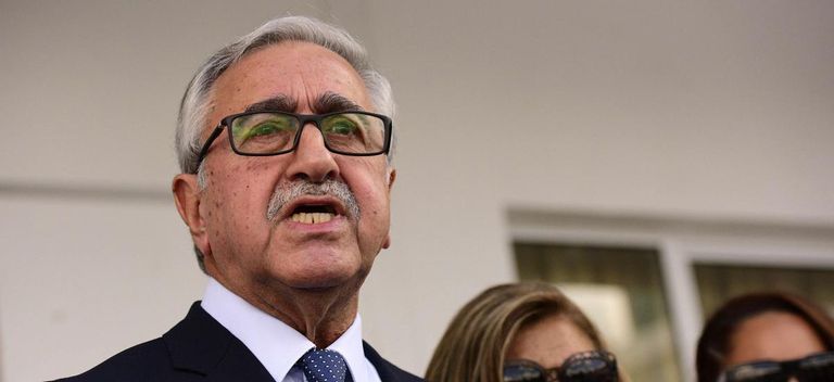 مصطفى أكينجي يرفض الاحتلال التركي لقبرص  مصطفى أكينجي يرفض الاحتلال التركي لقبرص