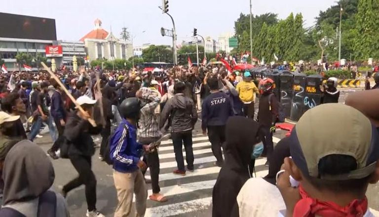 احتجاجات في إندونيسيا ضد قانون العمل
