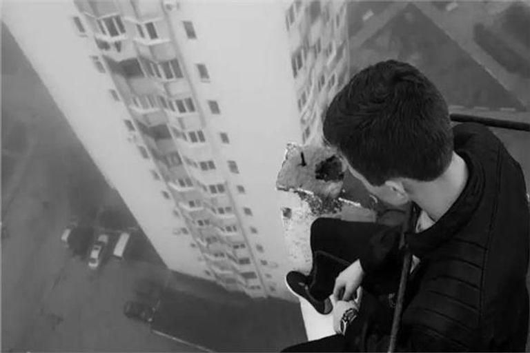 انتحار - تعبيرية