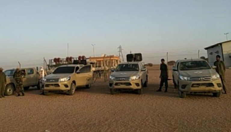 دوريات تأمين تابعة للجيش الوطني الليبي