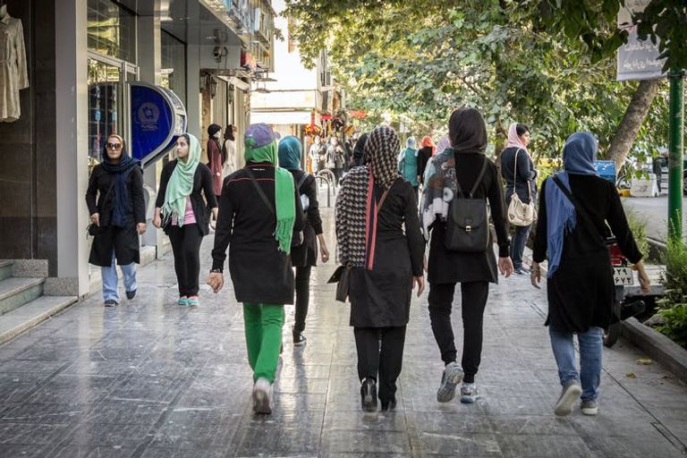 جدل بسبب دعوة برلماني إيراني لزيادة الإنجاب