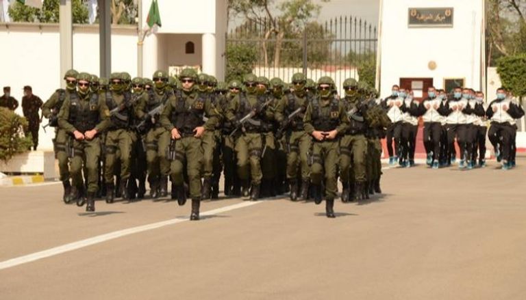 عناصر من قوات الحرس الجمهوري الجزائري 