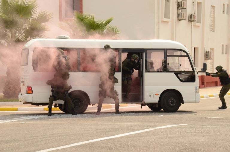 جنود في الحرس الجمهوري الجزائري خلال التدريبات عناصر من قوات الحرس الجمهوري الجزائري