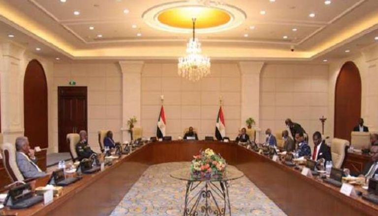 مجلسا الوزراء والسيادة السودانيان خلال الاجتماع