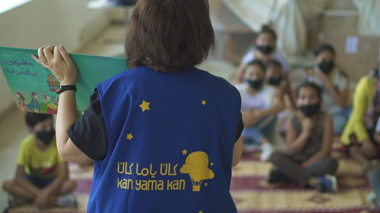 مبادرة إماراتية تهدي 1500 كتاب لـ3 مكتبات متضررة في بيروت