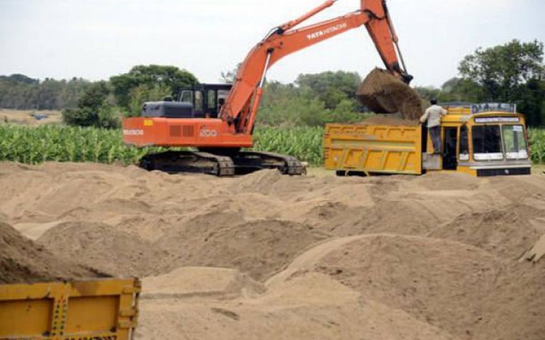 الرمال والحصى والحجارة تمثل أكبر حجم من المواد المستخرجة عالميا