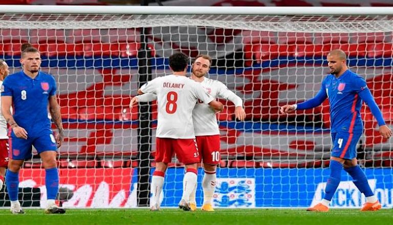 الدنمارك ضد إنجلترا