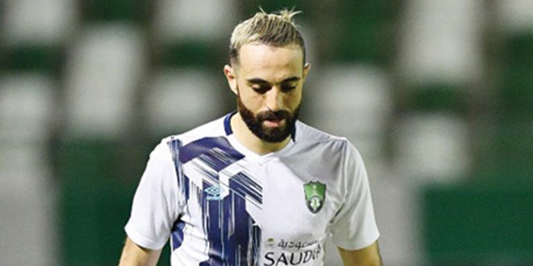 المغربي إدريس فتوحي لاعب الأهلي الجديد