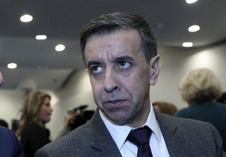 رجل الأعمال الجزائري علي حداد رجل الأعمال علي حداد وشقيق بوتفليقة - أرشيفية