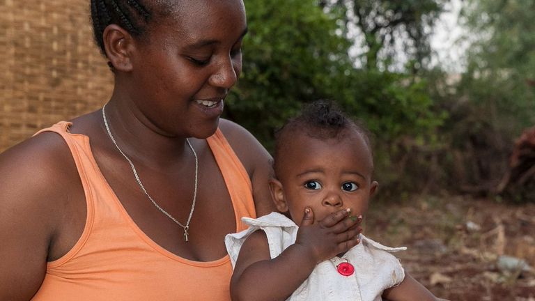 برنامج الأغذية العالمي يركز على الأطفال ويتصدى لسوء التغذية