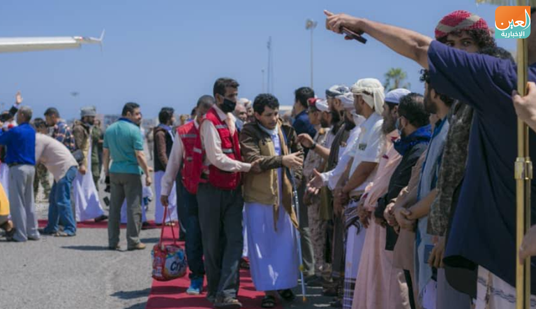 استقبال مهيب للأسرى المحررين من سجون الحوثي
