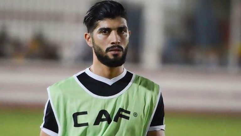 فرجاني ساسي لاعب الزمالك فرجاني ساسي من مواجهة سابقة بين الزمالك والأهلي